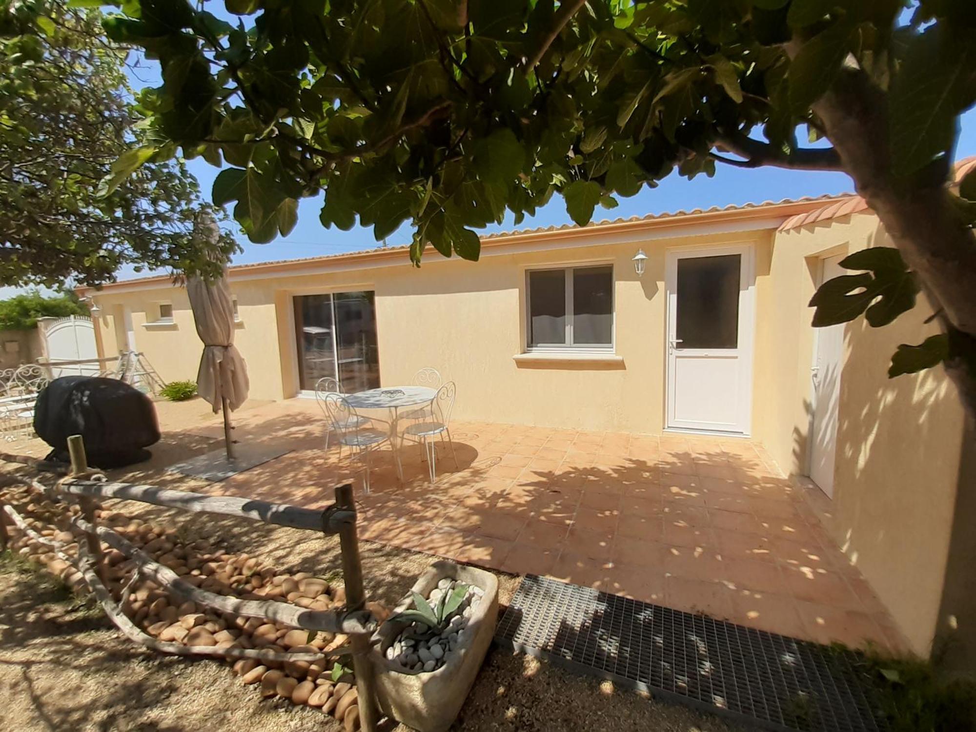Petite Maison De Campagne Gardoise Théziers Exterior foto